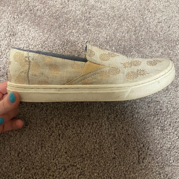 Tom’s pineapple shoes - Picture 3 of 3